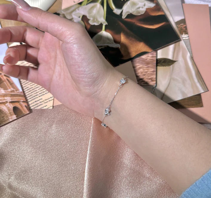 Engraved Zircon Bracelet